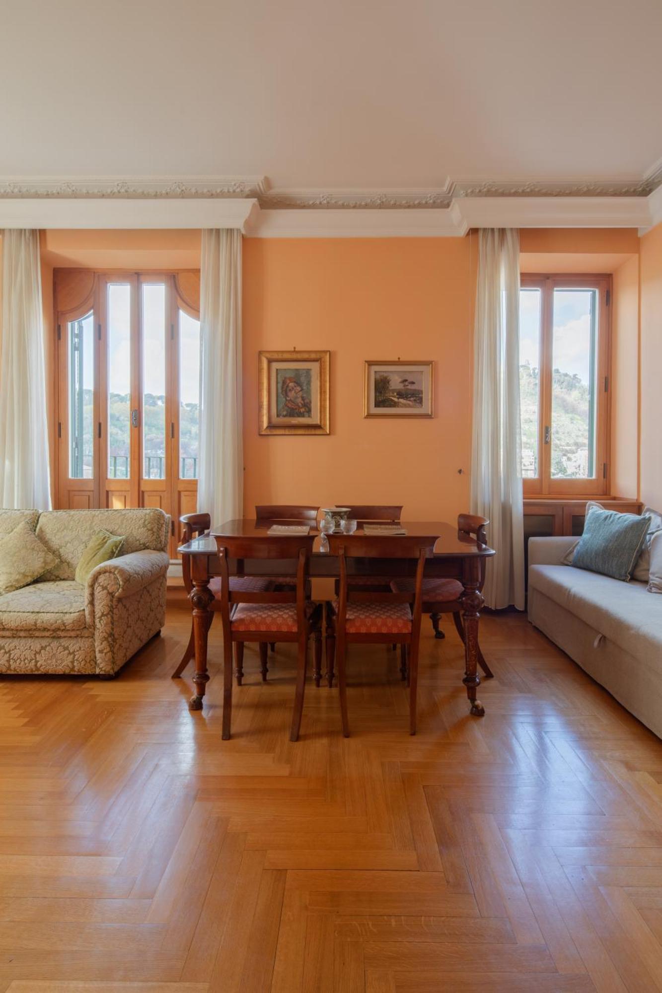 Tomas' House Clodio *